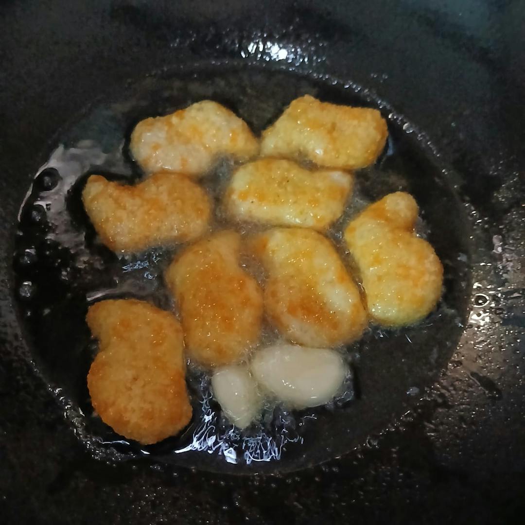 Gambar 2 Langkah 1 Resep Nugget Geprek