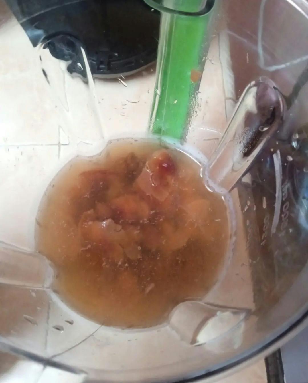 Gambar 1 Langkah 2 Resep Susu Kurma