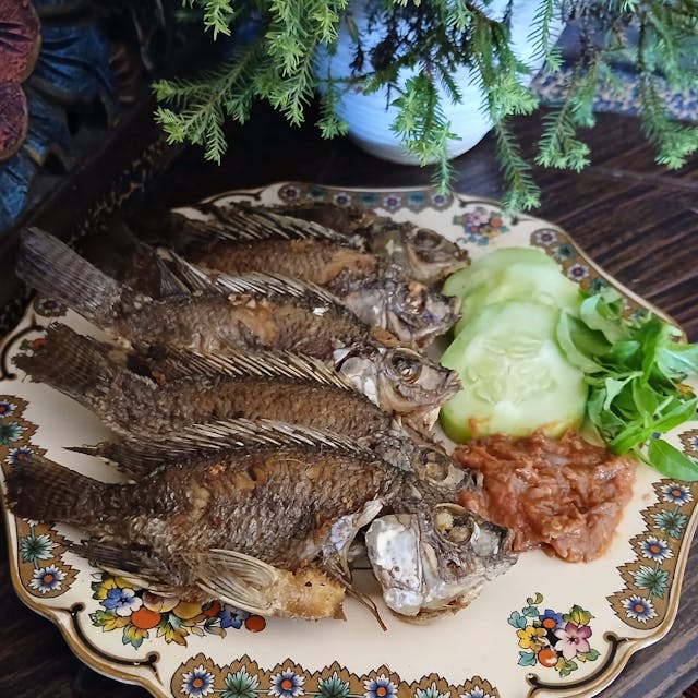 Ikan Mujair Goreng