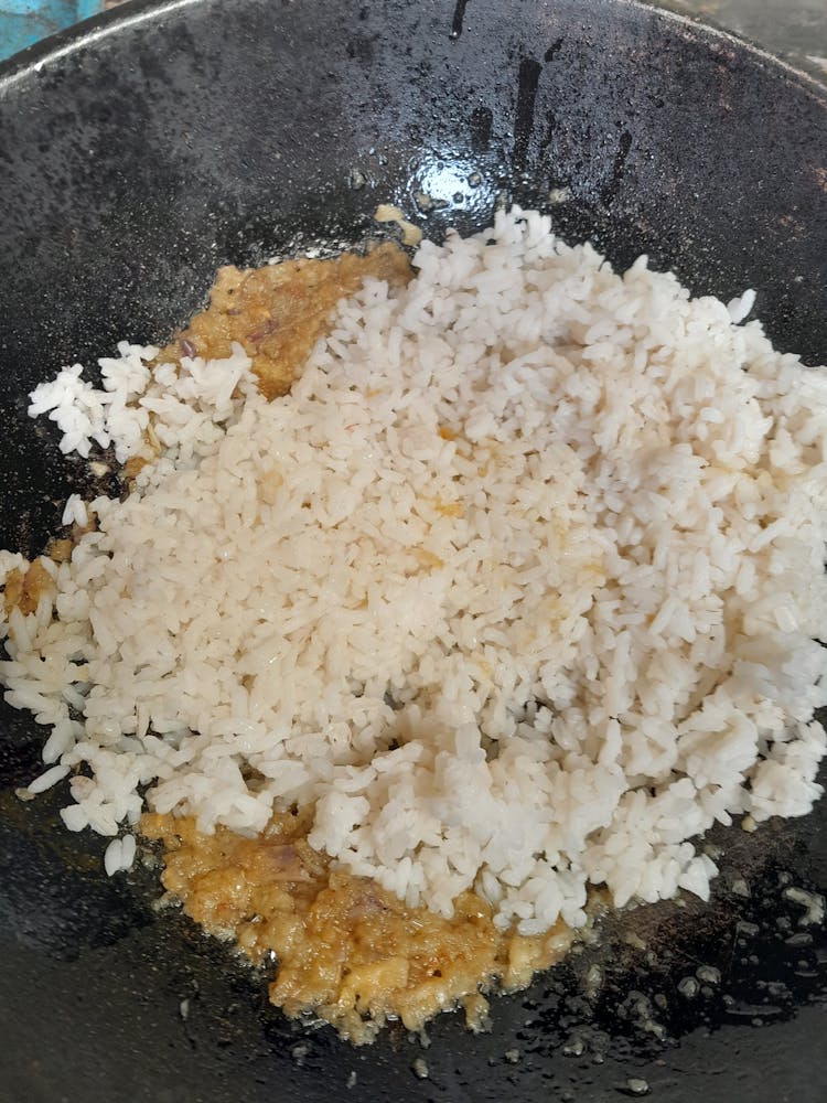 Langkah 3 Resep Nasi Goreng Ayam